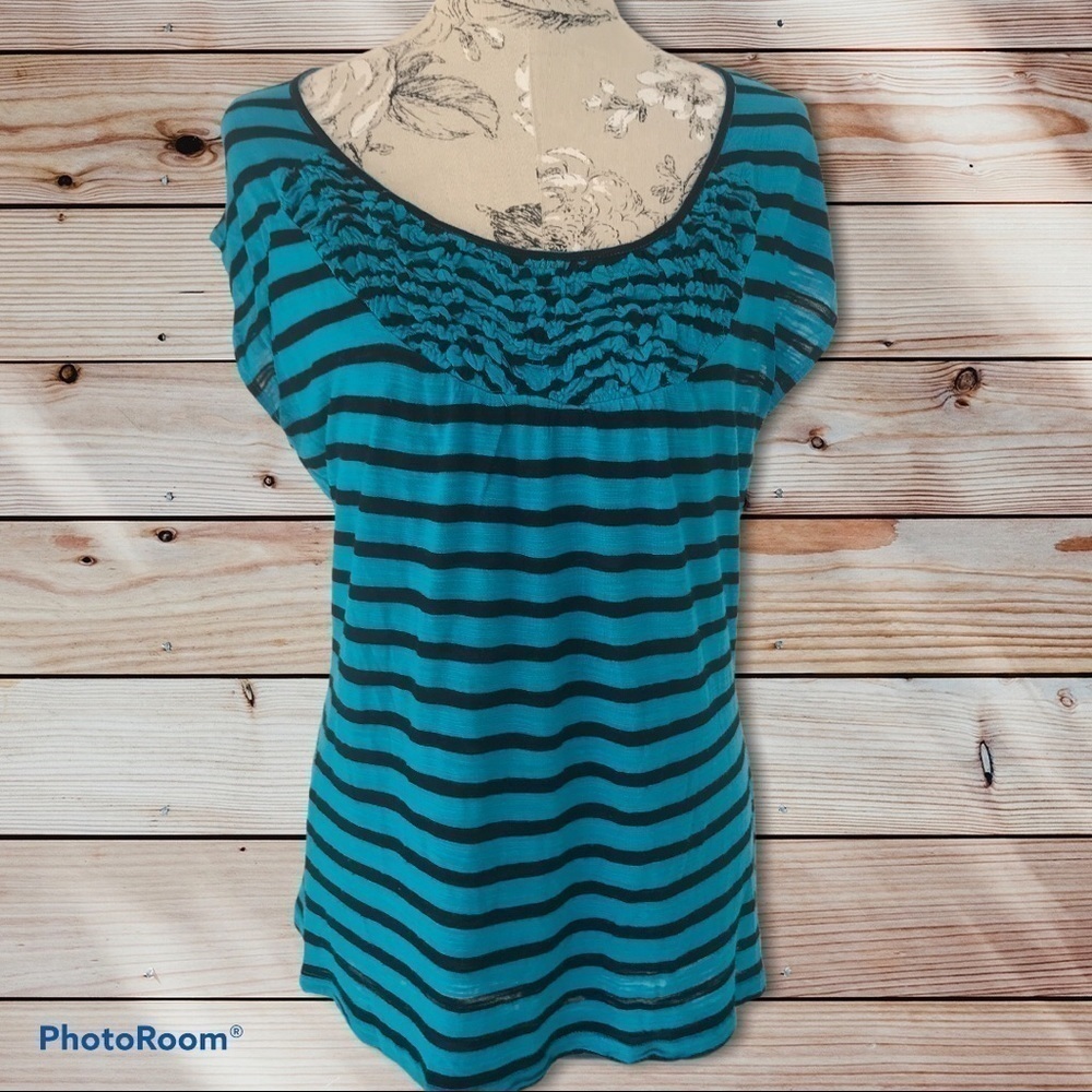 *cable & Gauge Blue Black Top XL